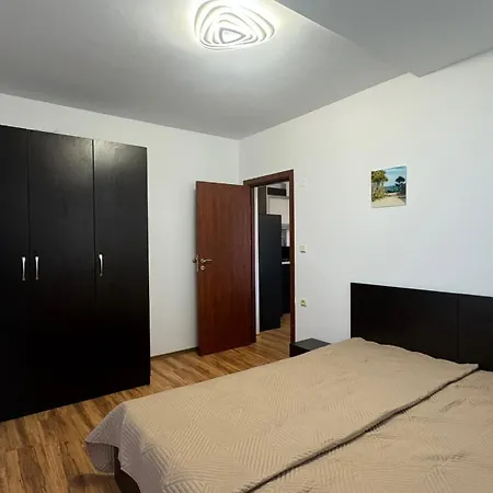 Bratanov Siana 5 Apartamento *